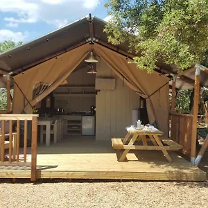 **** Luksuzni šator Glamping Soline Croatia